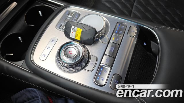 Genesis G90 (RS4) Gasoline 3.5 Turbo e-S/C AWD LWB 2023 — фото 9