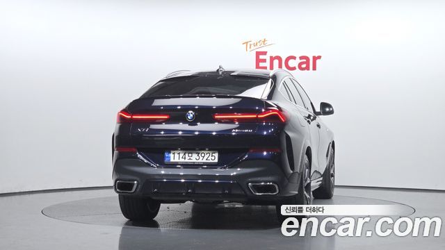 BMW X6 (G06) xDrive40i M Sport 2022 — фото 4
