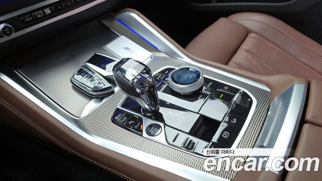 BMW X6 (G06) xDrive40i M Sport 2022 — фото 9