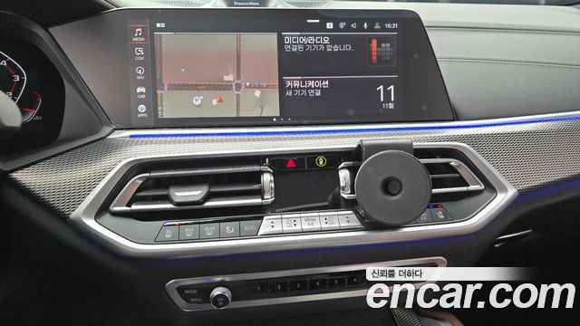 BMW X6 (G06) xDrive40i M Sport 2022 — фото 16