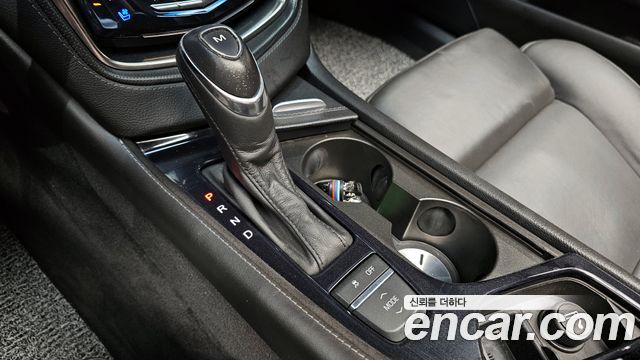 Cadillac CTS (III) 2.0 Premium 2015 — фото 9