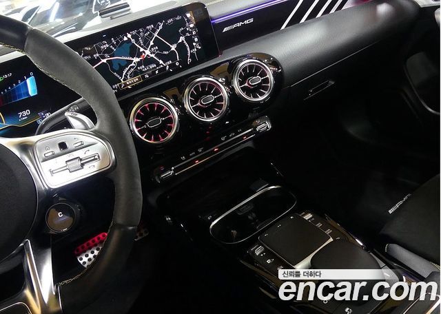 Mercedes-Benz CLA-Class (C118) AMG CLA 45 S 4MATIC+ 2021 — фото 17