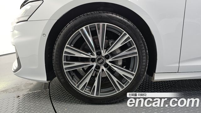 Audi A6 (C8) 40 TDI Quattro Premium 2023 — фото 5