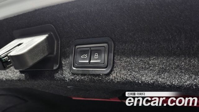 Audi A6 (C8) 40 TDI Quattro Premium 2023 — фото 23