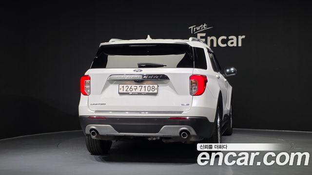 Ford Explorer (VI) 2.3 LimIted 4WD 2020 — фото 4
