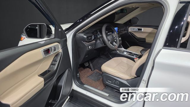 Ford Explorer (VI) 2.3 LimIted 4WD 2020 — фото 10