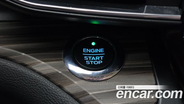 Ford Explorer (VI) 2.3 LimIted 4WD 2020 — фото 18