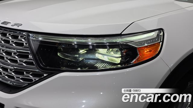 Ford Explorer (VI) 2.3 LimIted 4WD 2020 — фото 22