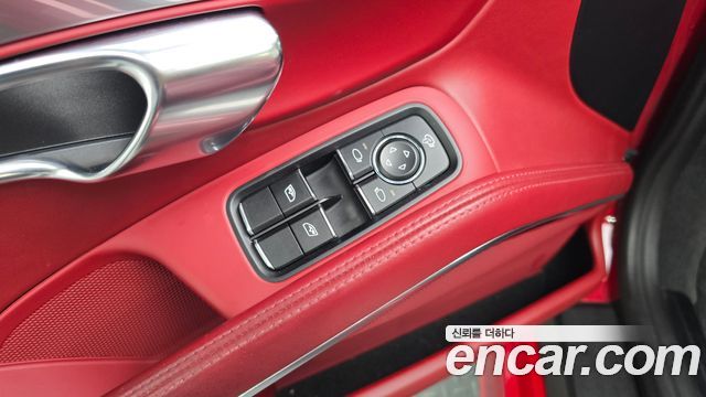 Porsche 718 Boxster 2.5 GTS 2018 — фото 19