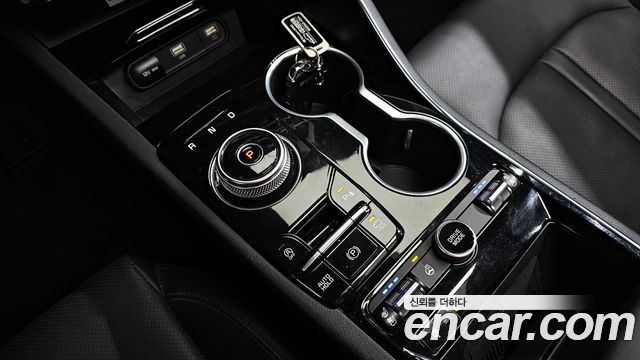 Kia K5 (III) 1.6 Turbo Noblesse 2023 — фото 9