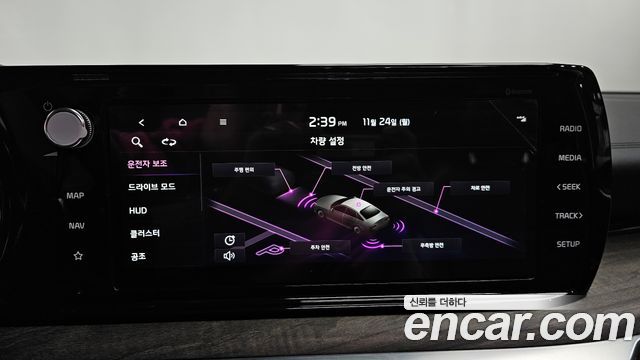 Kia K5 (III) 1.6 Turbo Noblesse 2023 — фото 16