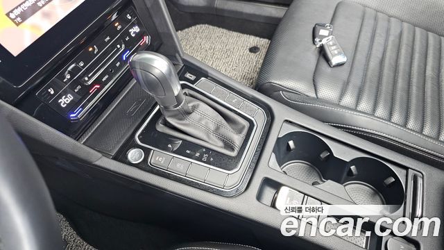 Volkswagen Passat GT (B8) 2.0 TDI Prestige 2021 — фото 9