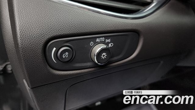 Chevrolet Malibu 1.5 Turbo LTZ Premium Safety 2017 — фото 14