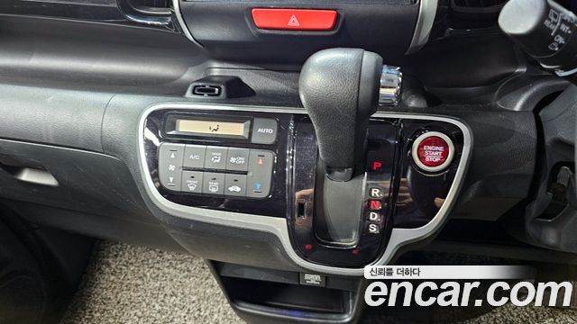 Honda N-BOX 0.6 Turbo 2WD 2015 — фото 9
