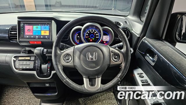 Honda N-BOX 0.6 Turbo 2WD 2015 — фото 13