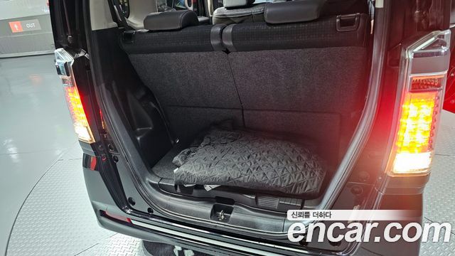 Honda N-BOX 0.6 Turbo 2WD 2015 — фото 20