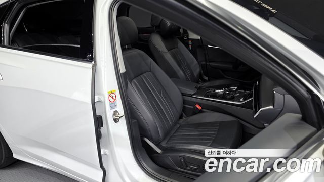 Audi A6 (C8) 45 TFSI Quattro 2020 — фото 12