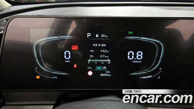 Kia Sportage (V) Diesel 2.0 4WD Prestige 2022 — фото 8