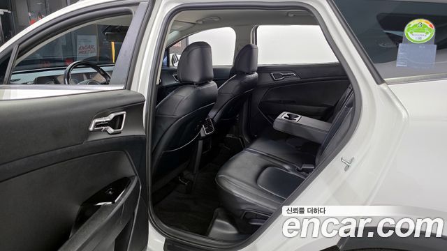 Kia Sportage (V) Diesel 2.0 4WD Prestige 2022 — фото 11