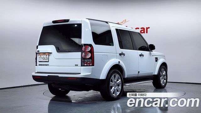 Land Rover Discovery 4 3.0 SDV6 SE 2016 — фото 2