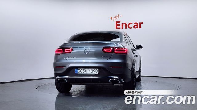 Mercedes-Benz GLC-Class (X253) GCL300 4MATIC Coupe 2022 — фото 4