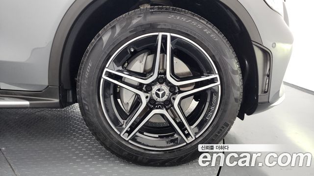 Mercedes-Benz GLC-Class (X253) GCL300 4MATIC Coupe 2022 — фото 5