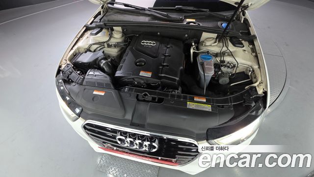 Audi A4 40 TFSI Quattro Dynamic B8 2015 — фото 6