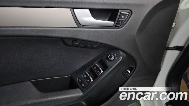 Audi A4 40 TFSI Quattro Dynamic B8 2015 — фото 17