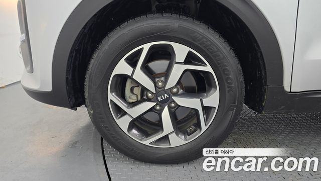 Kia Sportage The Bold Diesel 1.6 4WD Trendy 2021 — фото 5