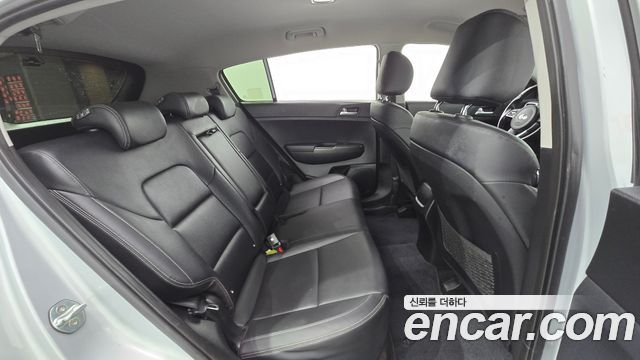 Kia Sportage The Bold Diesel 1.6 4WD Trendy 2021 — фото 12