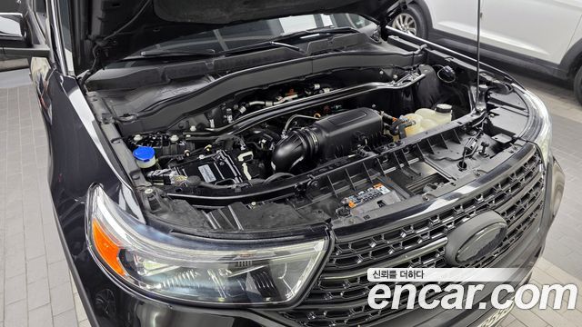 Ford Explorer (VI) 2.3 LimIted 4WD 2021 — фото 6