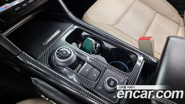 Ford Explorer (VI) 2.3 LimIted 4WD 2021 — фото 9