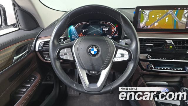 BMW 6 Series GT (G32) 620d Luxury 2022 — фото 13