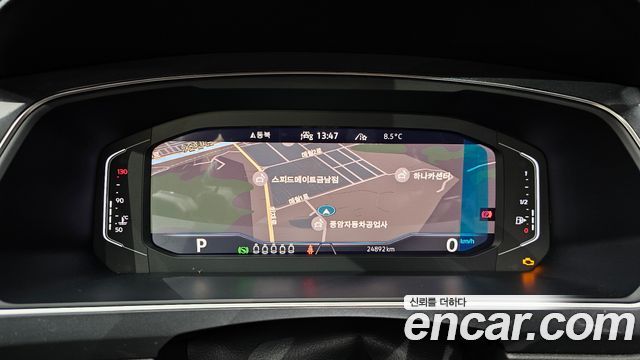 Volkswagen Tiguan Allspace 2.0 TSI Prestige 2023 — фото 8