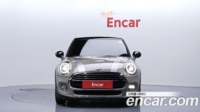 MINI Cooper 5Door Standard 3rd 2019 — фото 3