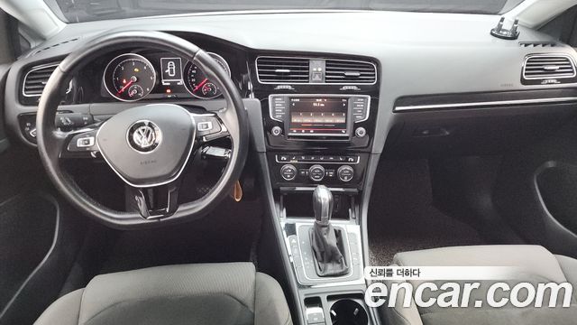 Volkswagen Golf (VII) 2.0 TDI 2016 — фото 7