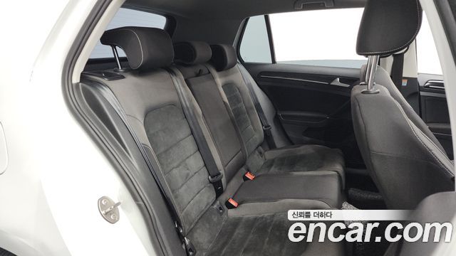 Volkswagen Golf (VII) 2.0 TDI 2016 — фото 12