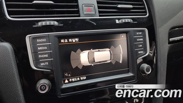 Volkswagen Golf (VII) 2.0 TDI 2016 — фото 15