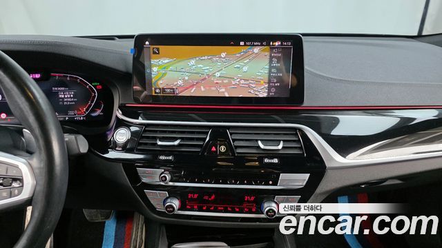 BMW 6 Series GT (G32) 630i xDrive M Sport 2023 — фото 14