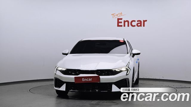 Kia K5 (III) 1.6 Turbo Noblesse 2025 — фото 3