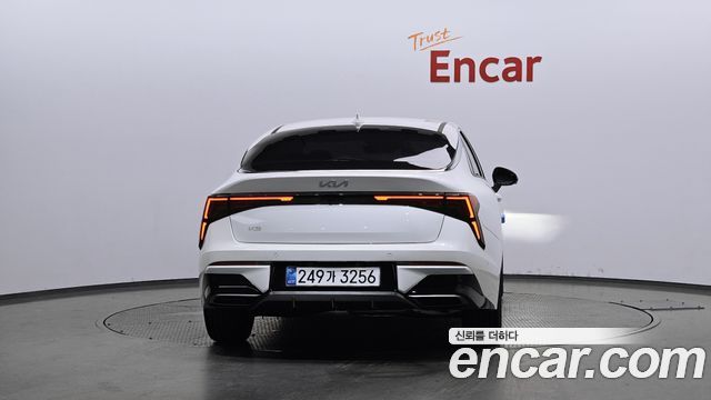 Kia K5 (III) 1.6 Turbo Noblesse 2025 — фото 4