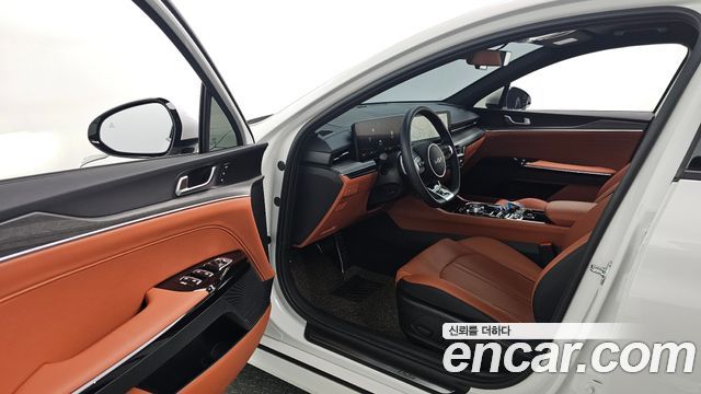 Kia K5 (III) 1.6 Turbo Noblesse 2025 — фото 11