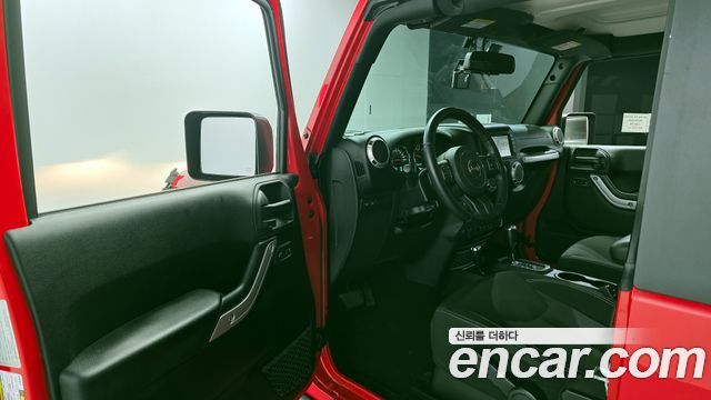 Jeep Wrangler (JK) 3.6 Rubicon 2Door 2017 — фото 11
