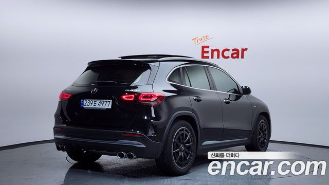 Mercedes-Benz GLA-Class (H247) GLA45 AMG 4MATIC+ 2023 — фото 2