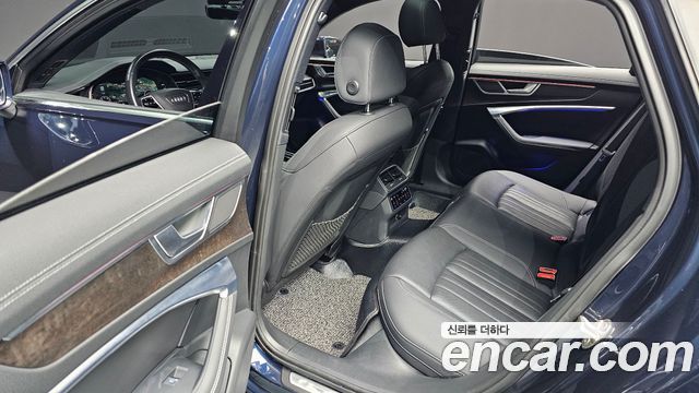 Audi A6 (C8) 45 TDI Quattro Premium 2020 — фото 17