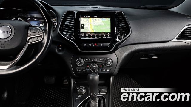 Jeep Cherokee (KL) 2.4 Limited AWD 2021 — фото 14