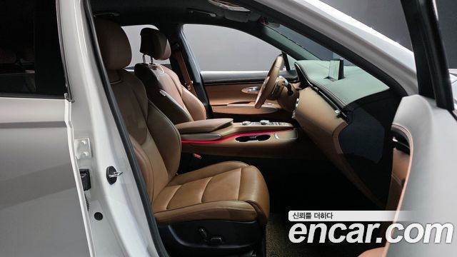 Genesis GV70 2.5T Gasoline 2WD 2022 — фото 10