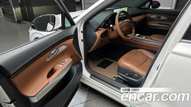 Genesis GV70 2.5T Gasoline 2WD 2022 — фото 11