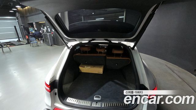 Genesis GV70 2.5T Gasoline 2WD 2022 — фото 20