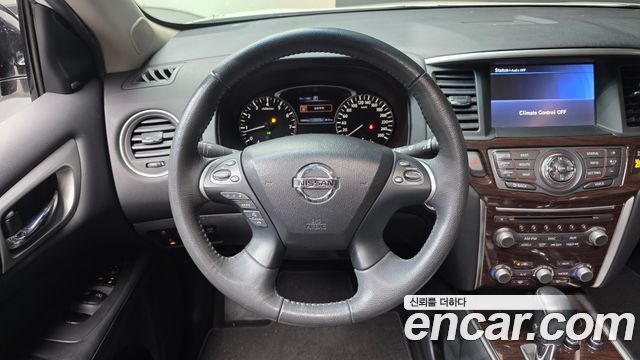 Nissan Pathfinder (IV) 3.5 4WD 2016 — фото 13